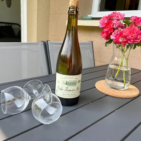 Apartment Le Freya Avec Terrasse A 5 Min Honfleur - Piscine - Parking - Wifi *